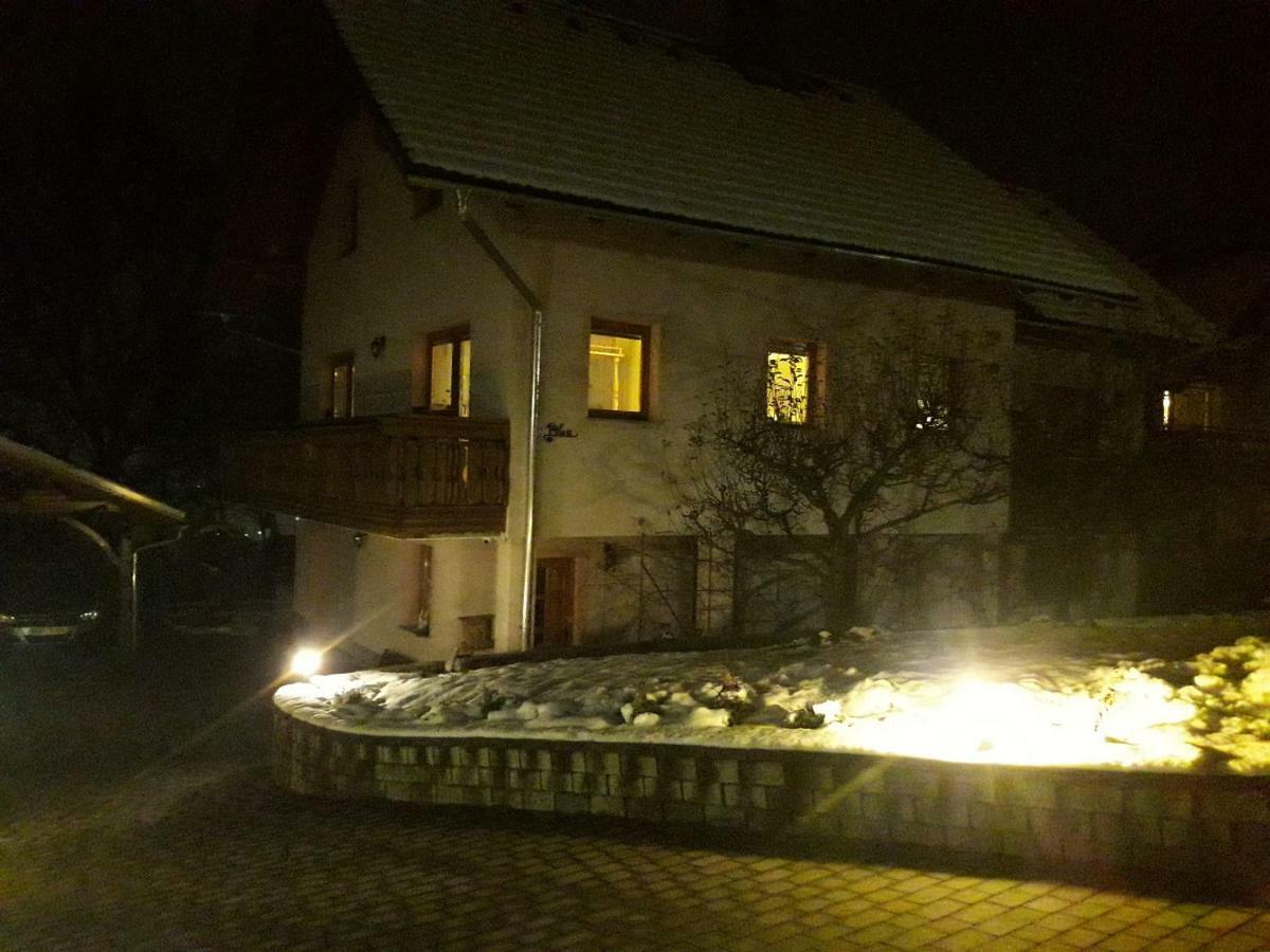 Apartma Marjetica Blejska Dobrava Eksteriør billede